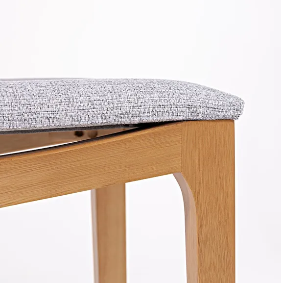 BANQUETA UNE ESTOFADA