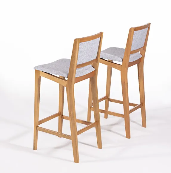 BANQUETA UNE ESTOFADA